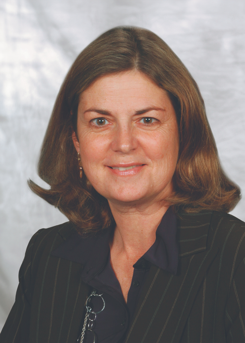 Kimberley Dayton Headshot 