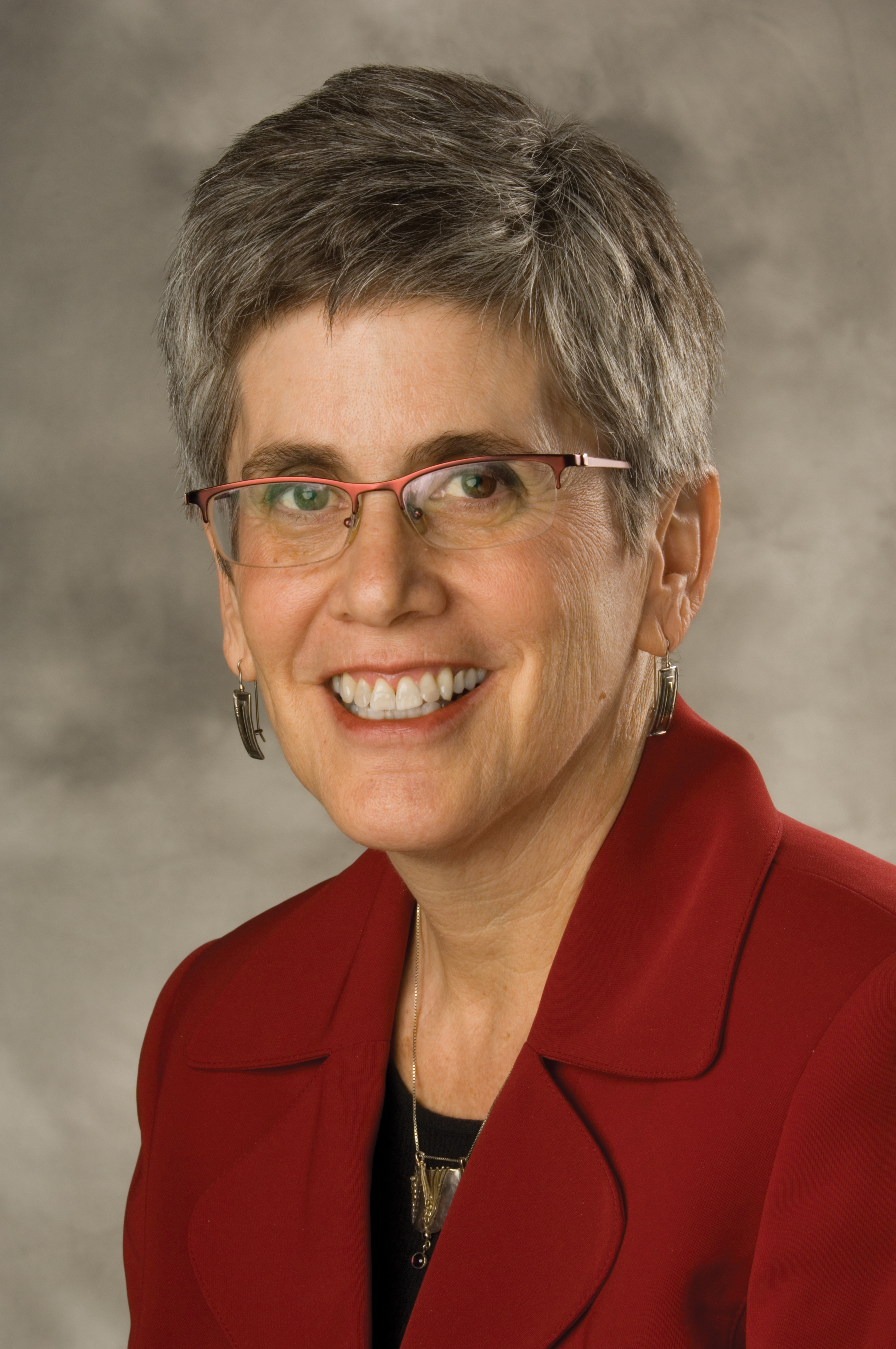 Marcia Gelpe Headshot 
