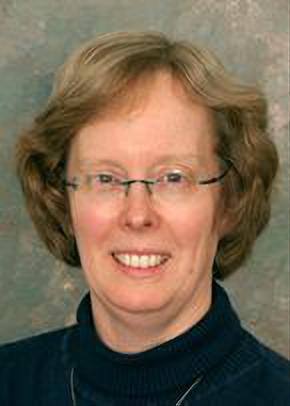 Beth Honetschlager Headshot 