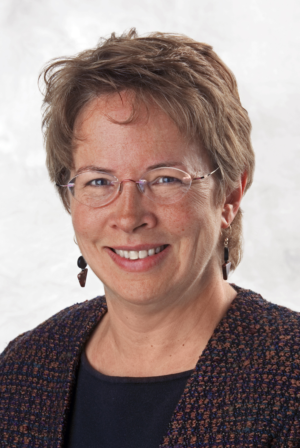 Christina Kunz Headshot 