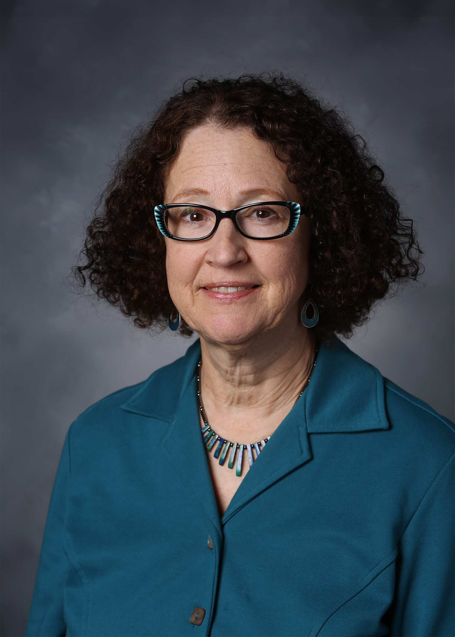 Deborah Schmedemann Headshot 